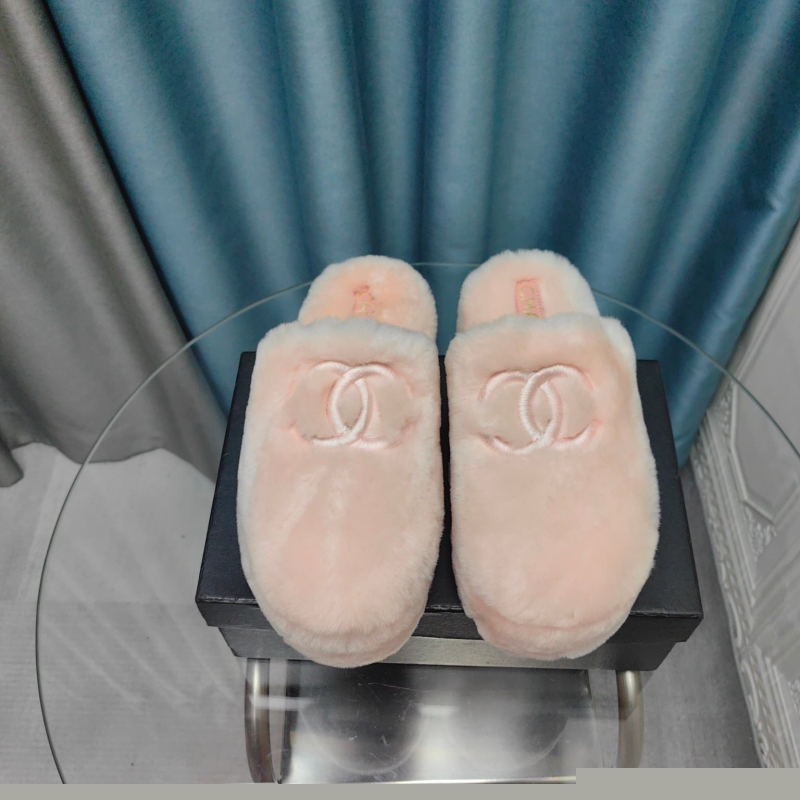 Ch*el slippers